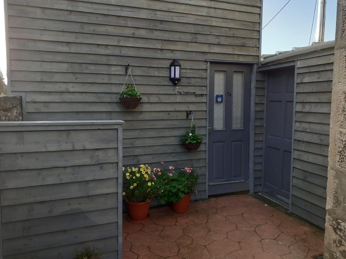 The Treehouse By Airlie Apartment Nairn Exterior foto